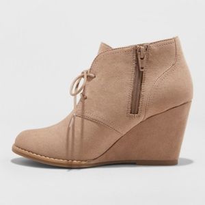 𝅺WOMEN'S Bessie Microsuede Wedge Fashion Bootie